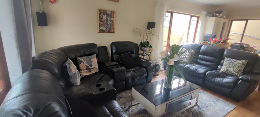 To Let 3 Bedroom Property for Rent in Craigavon Gauteng