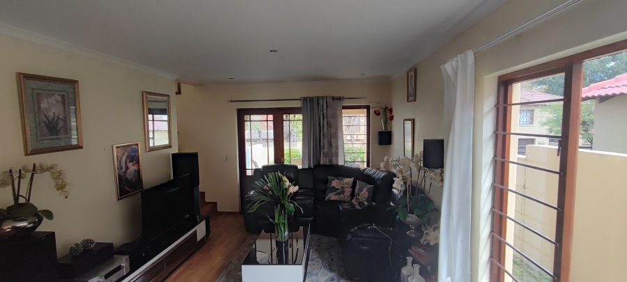 To Let 3 Bedroom Property for Rent in Craigavon Gauteng