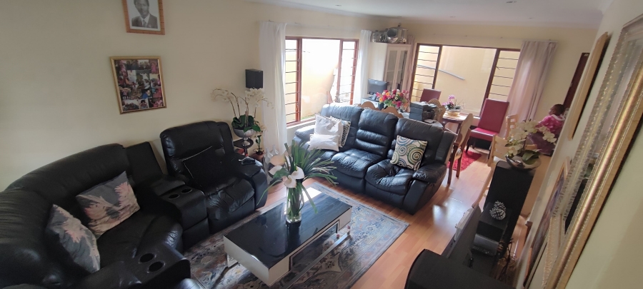 To Let 3 Bedroom Property for Rent in Craigavon Gauteng