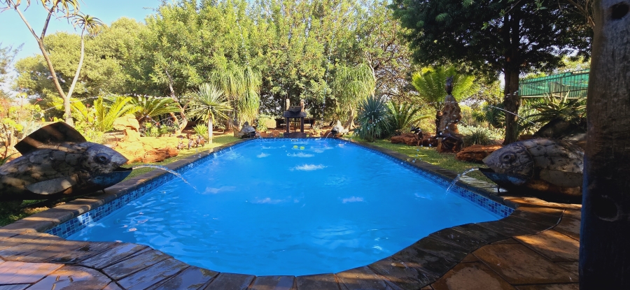 11 Bedroom Property for Sale in Wonderboom Gauteng