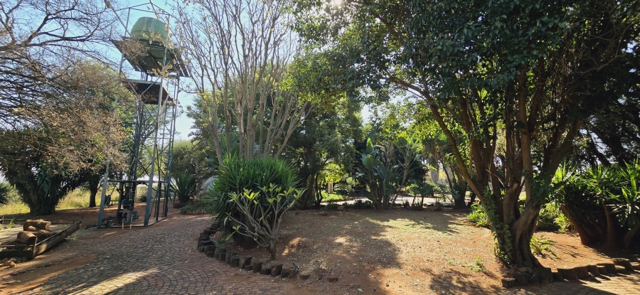 11 Bedroom Property for Sale in Wonderboom Gauteng