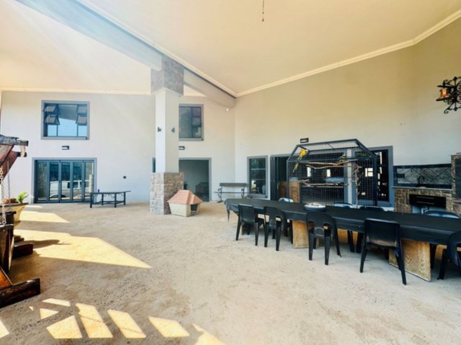 11 Bedroom Property for Sale in Wonderboom Gauteng