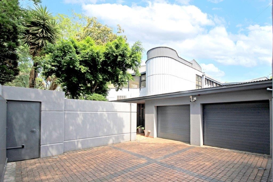 To Let 3 Bedroom Property for Rent in Orchards Gauteng