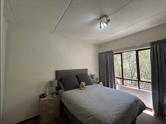 1 Bedroom Property for Sale in Paulshof Gauteng