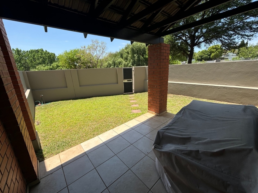 2 Bedroom Property for Sale in Paulshof Gauteng