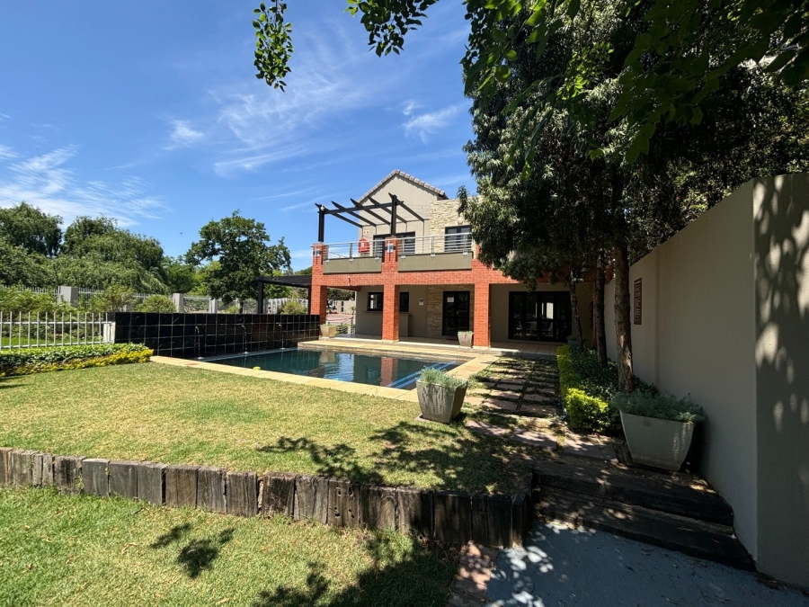 2 Bedroom Property for Sale in Paulshof Gauteng