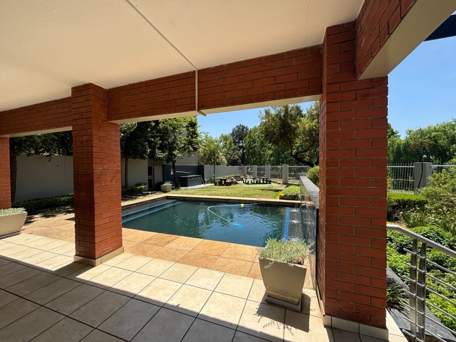 2 Bedroom Property for Sale in Paulshof Gauteng