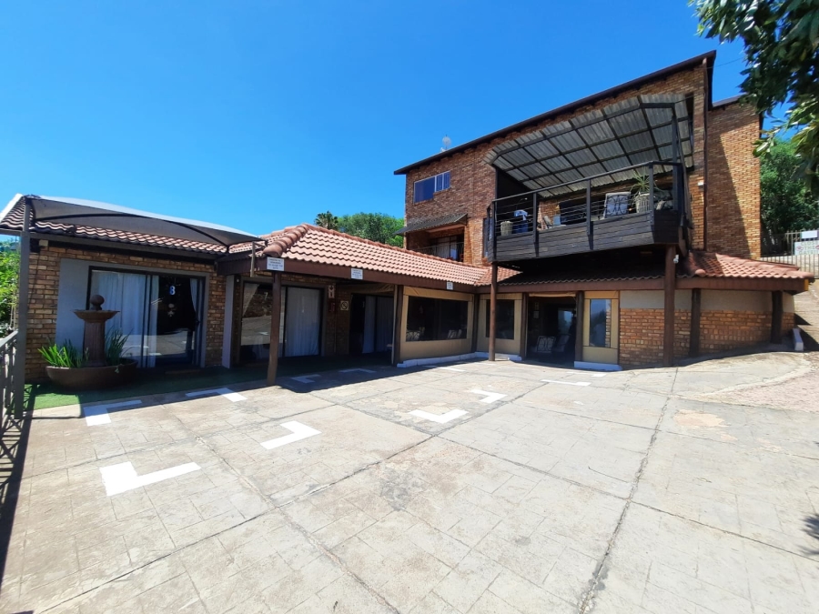 10 Bedroom Property for Sale in Sinoville Gauteng