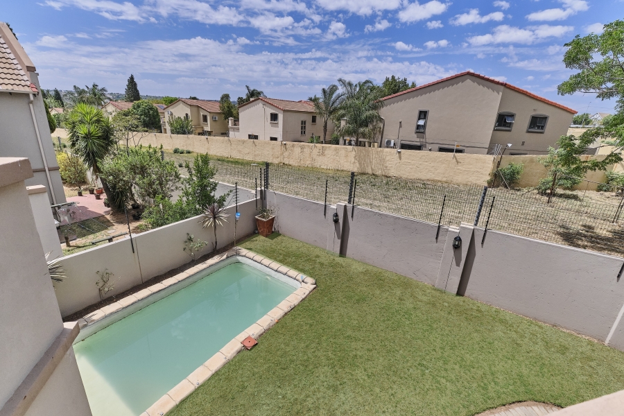 3 Bedroom Property for Sale in Barbeque Downs Gauteng