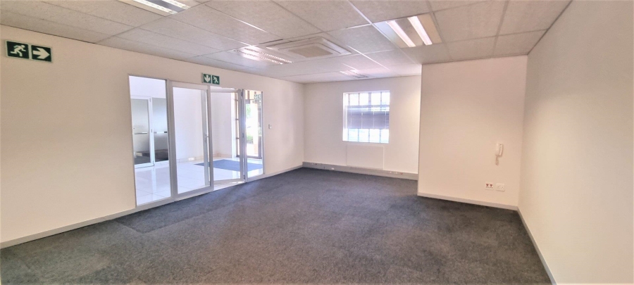 To Let commercial Property for Rent in Douglasdale Gauteng