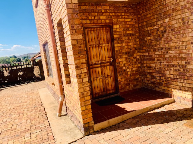 2 Bedroom Property for Sale in Shalimar Ridge Gauteng