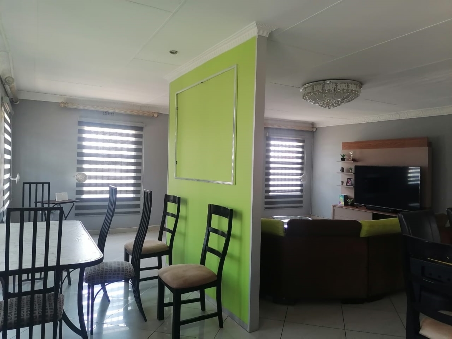 3 Bedroom Property for Sale in Geluksdal Gauteng