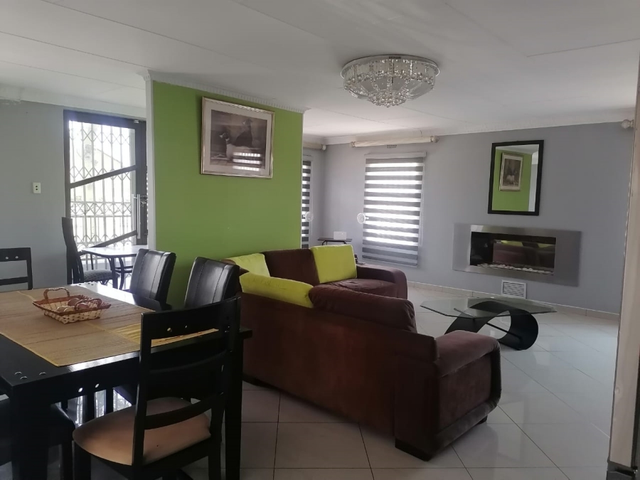 3 Bedroom Property for Sale in Geluksdal Gauteng