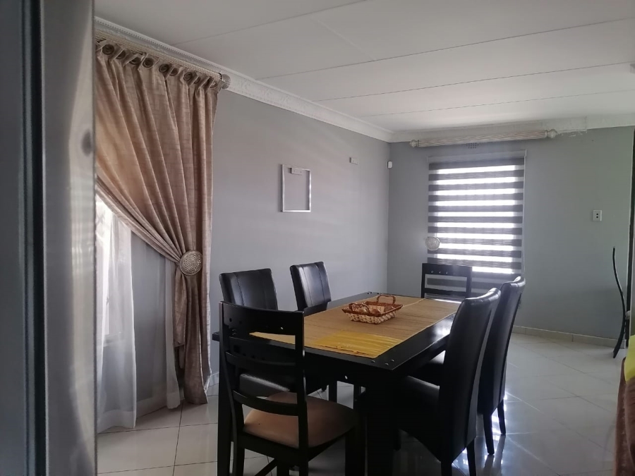 3 Bedroom Property for Sale in Geluksdal Gauteng