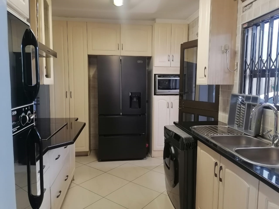 3 Bedroom Property for Sale in Geluksdal Gauteng