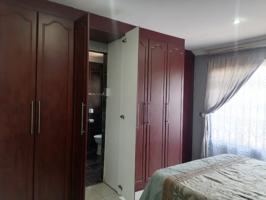 3 Bedroom Property for Sale in Geluksdal Gauteng