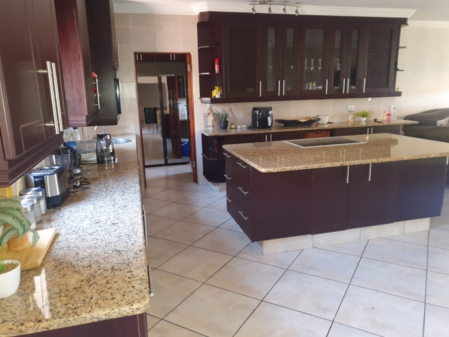 4 Bedroom Property for Sale in Zambezi Country Estate Gauteng