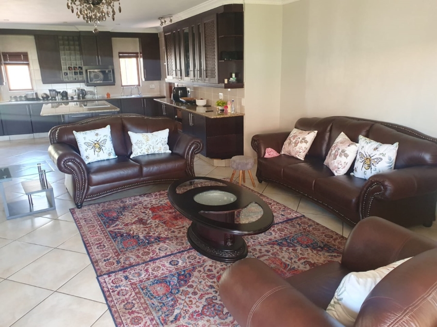 4 Bedroom Property for Sale in Zambezi Country Estate Gauteng