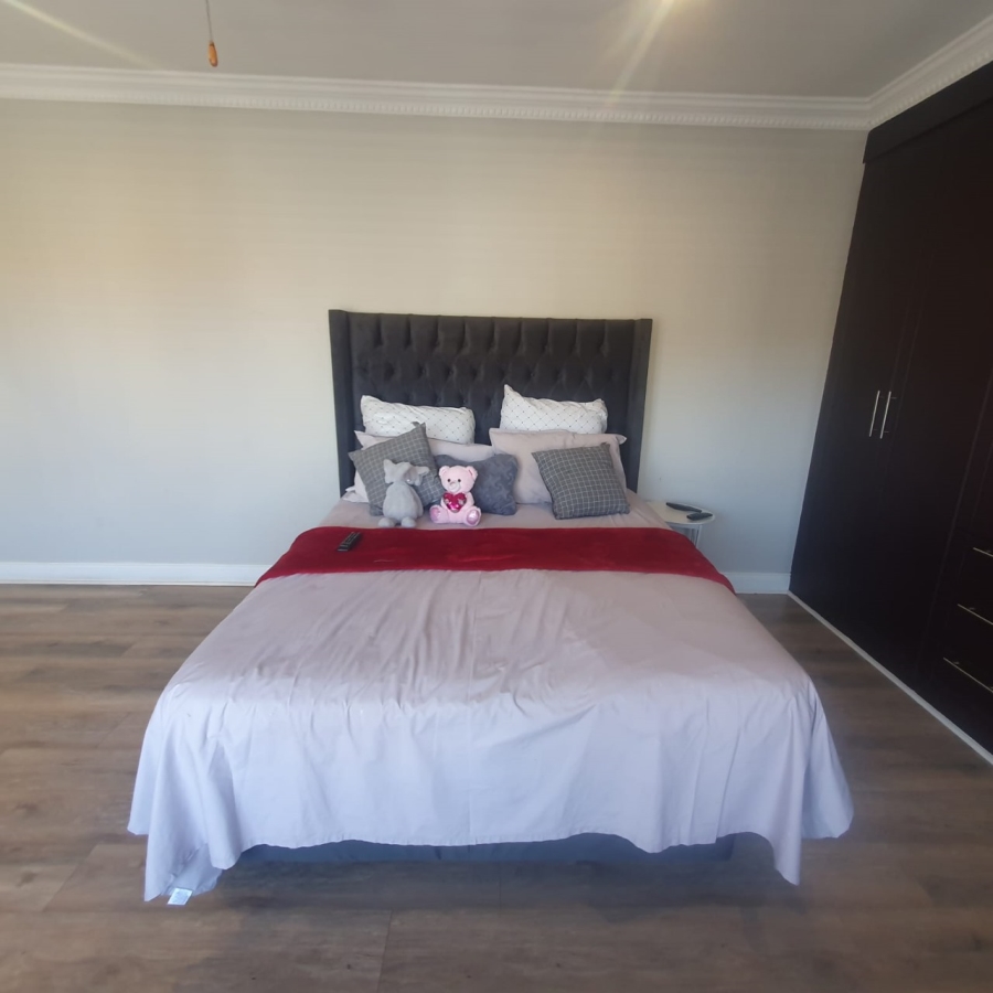 4 Bedroom Property for Sale in Zambezi Country Estate Gauteng