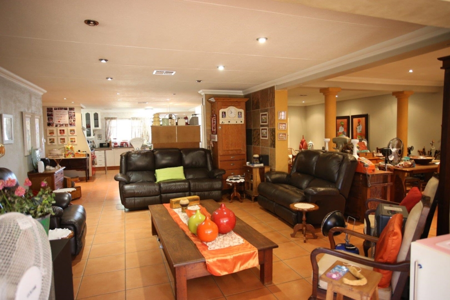 4 Bedroom Property for Sale in Three Rivers Gauteng