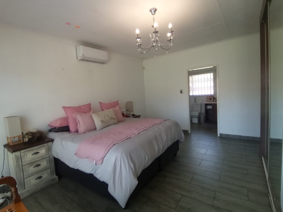 3 Bedroom Property for Sale in Three Rivers East Gauteng