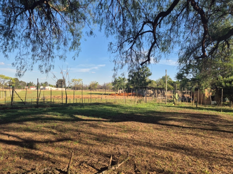 5 Bedroom Property for Sale in Van Der Merwes Kroon Gauteng