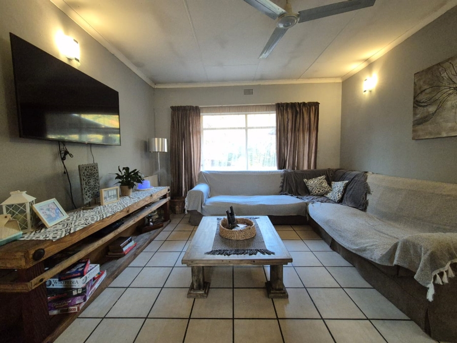 3 Bedroom Property for Sale in Sonland Park Gauteng