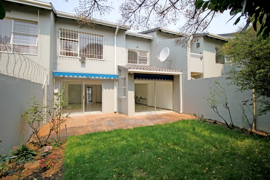 To Let 3 Bedroom Property for Rent in Strathavon Gauteng