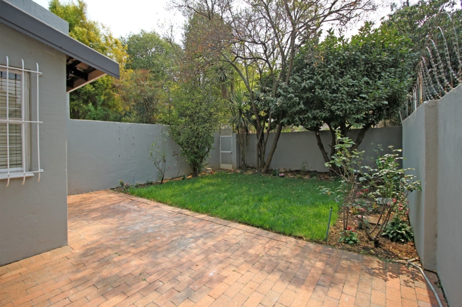 To Let 3 Bedroom Property for Rent in Strathavon Gauteng