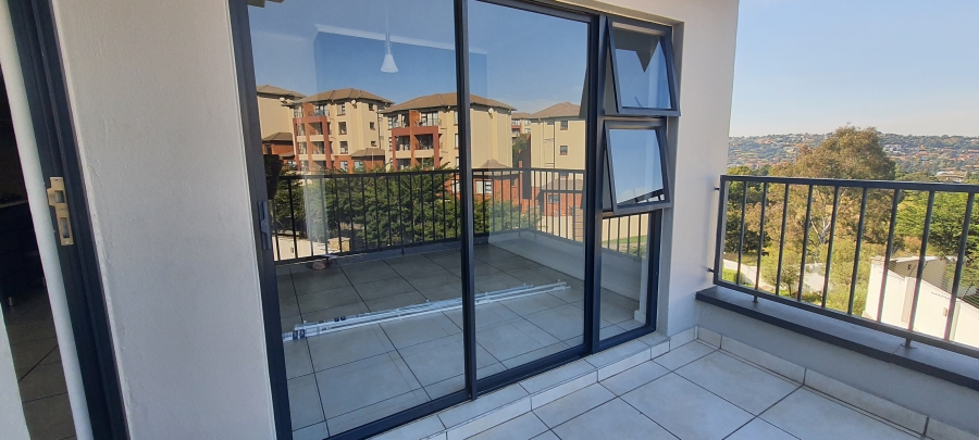 To Let 1 Bedroom Property for Rent in Oakdene Gauteng