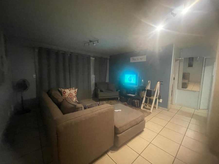 2 Bedroom Property for Sale in Willow Park Manor Gauteng