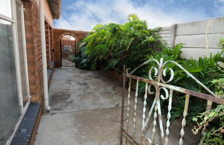 3 Bedroom Property for Sale in Capital Park Gauteng