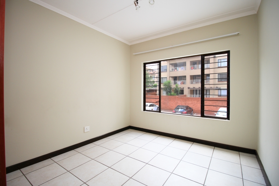 2 Bedroom Property for Sale in Sunninghill Gauteng