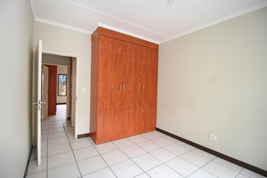 2 Bedroom Property for Sale in Sunninghill Gauteng