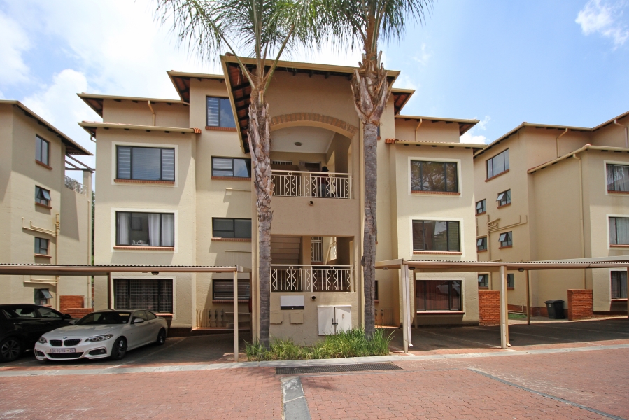 2 Bedroom Property for Sale in Sunninghill Gauteng