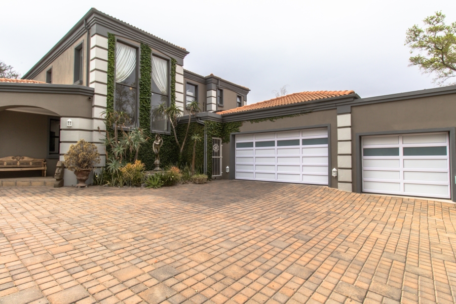 4 Bedroom Property for Sale in Blue Valley Golf Estate Gauteng