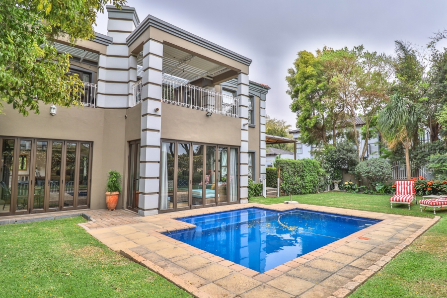 4 Bedroom Property for Sale in Blue Valley Golf Estate Gauteng