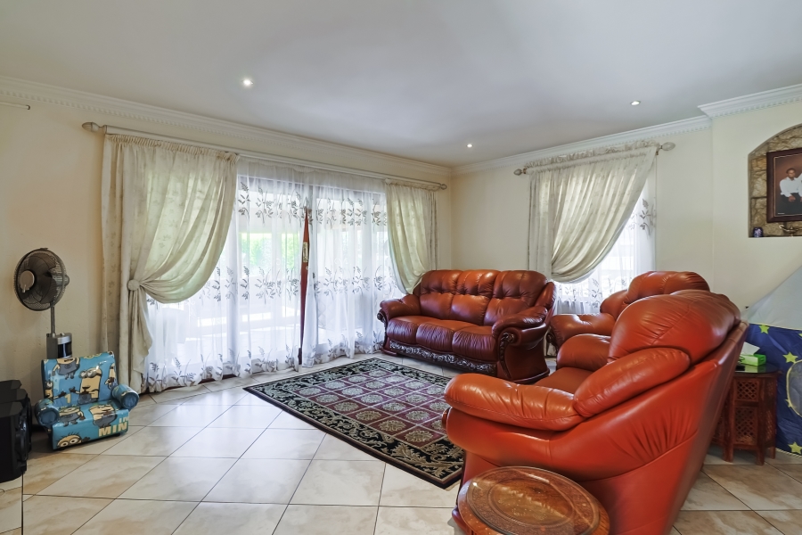 3 Bedroom Property for Sale in Aspen Hills Gauteng