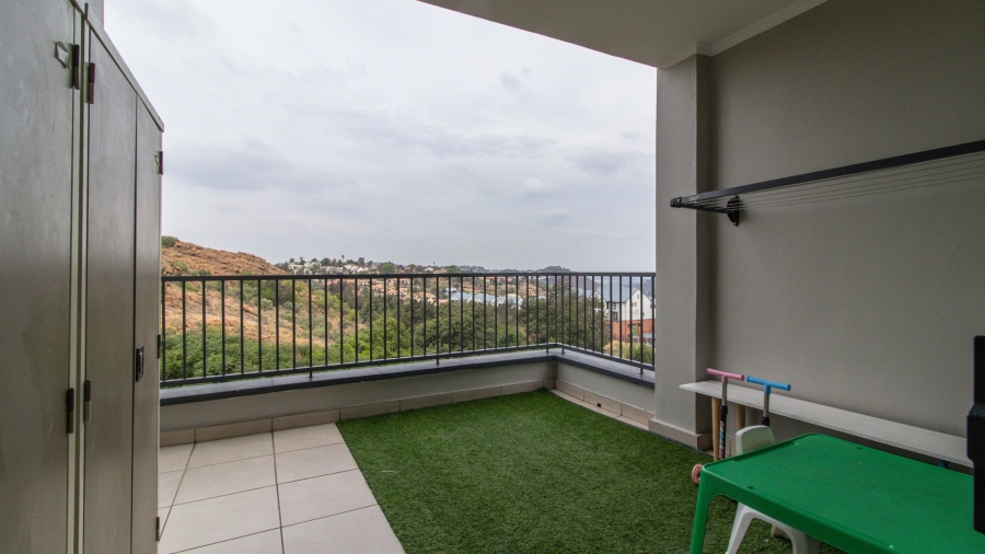 2 Bedroom Property for Sale in Oakdene Gauteng