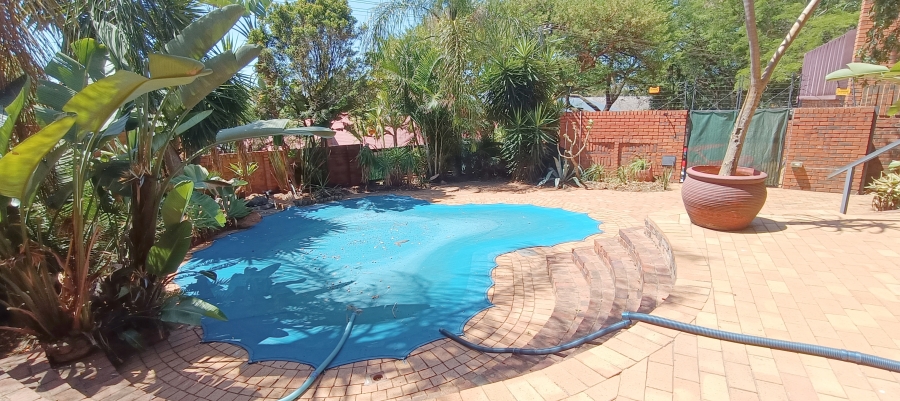 5 Bedroom Property for Sale in Wonderboom Gauteng