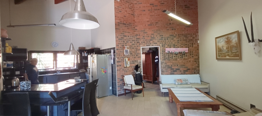 5 Bedroom Property for Sale in Wonderboom Gauteng