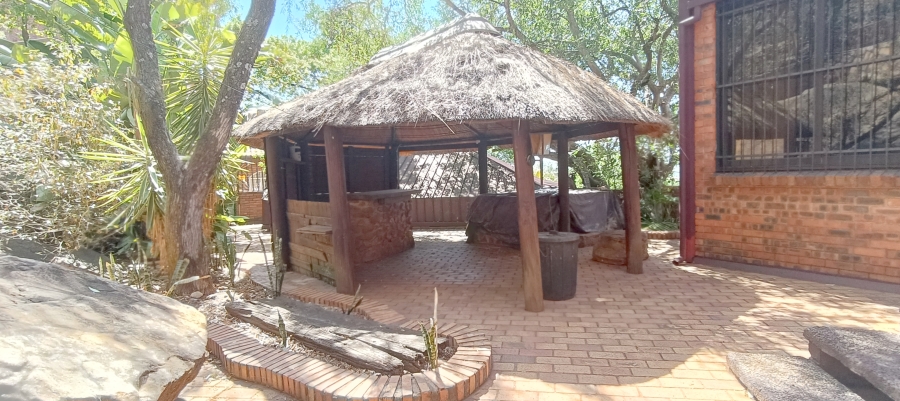 5 Bedroom Property for Sale in Wonderboom Gauteng