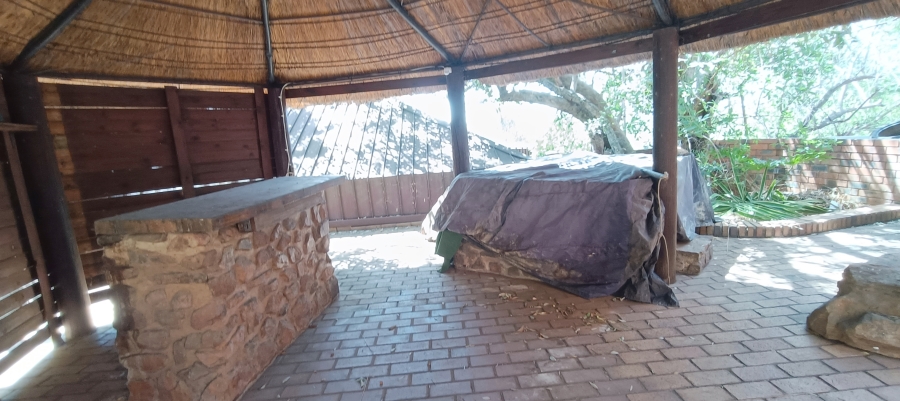 5 Bedroom Property for Sale in Wonderboom Gauteng