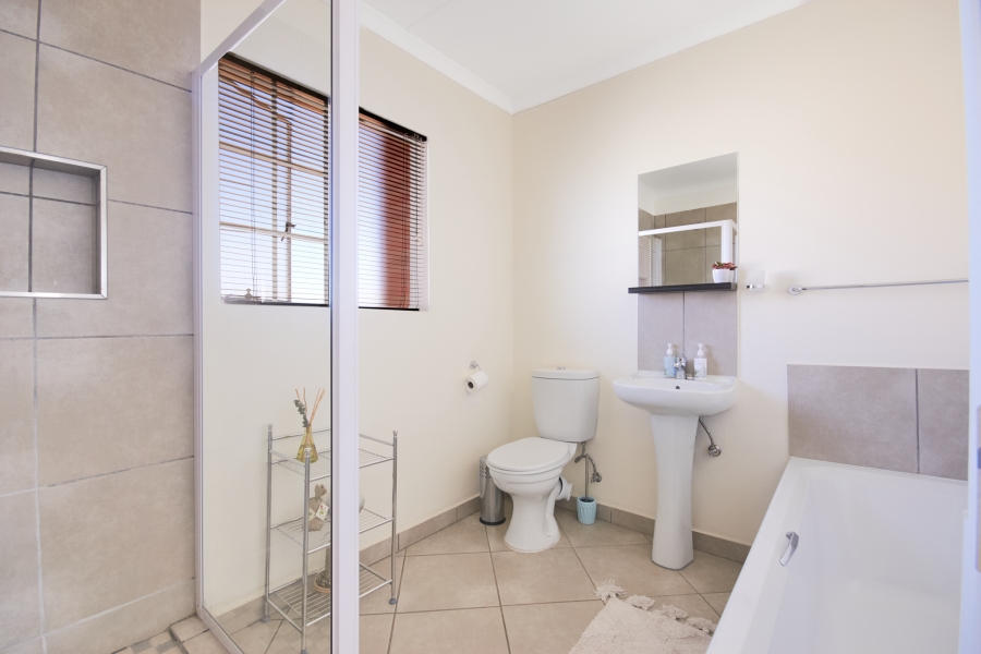 3 Bedroom Property for Sale in The Reeds Gauteng