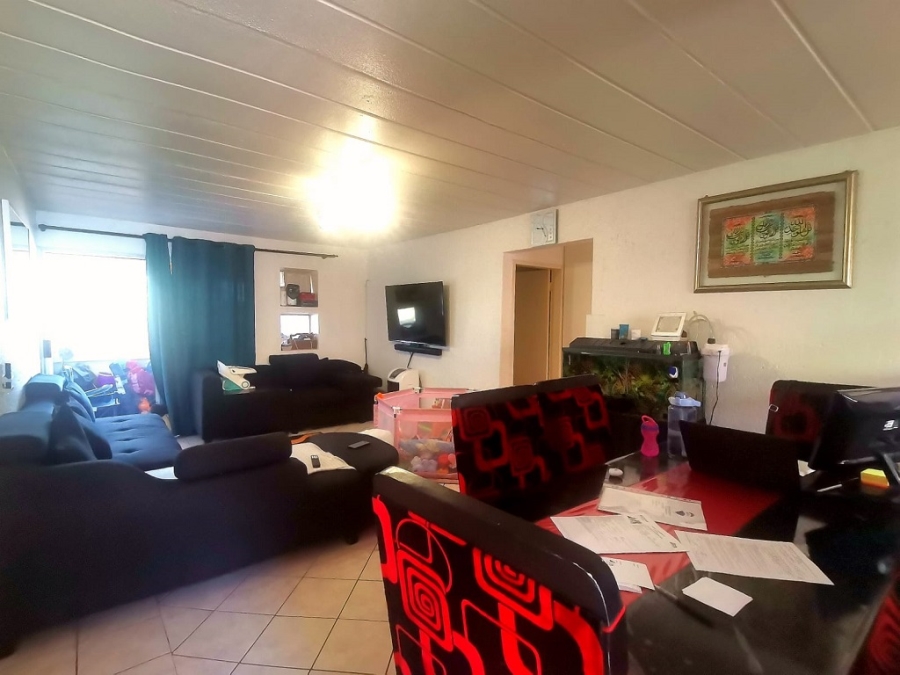 3 Bedroom Property for Sale in Oakdene Gauteng