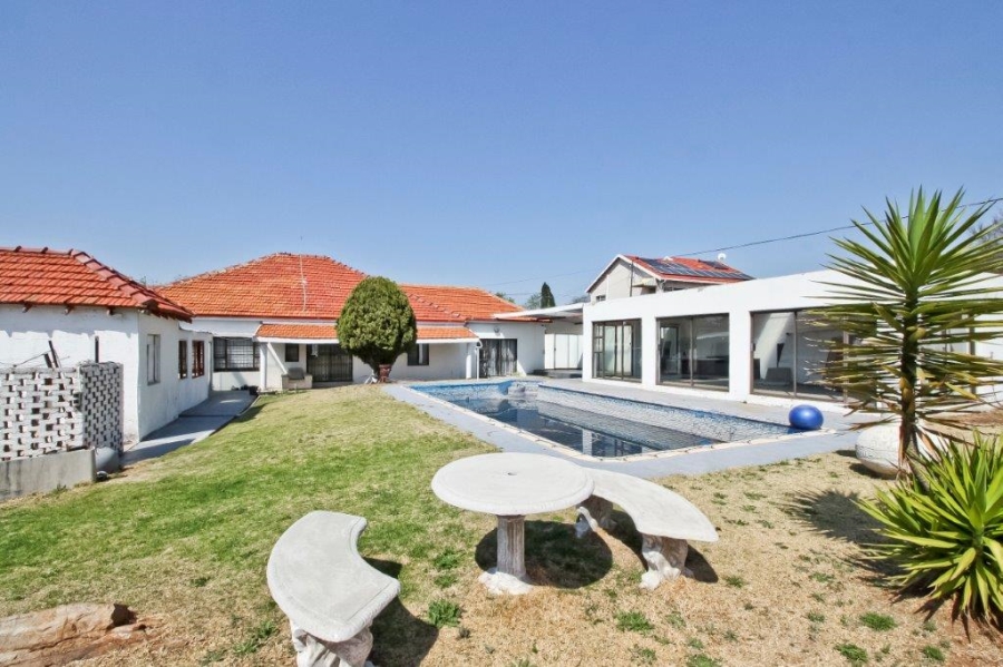 4 Bedroom Property for Sale in Observatory Gauteng