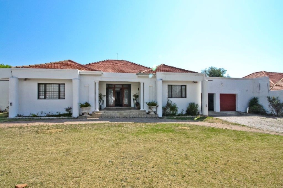 4 Bedroom Property for Sale in Observatory Gauteng