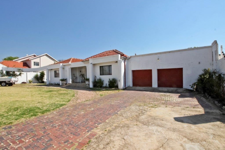 4 Bedroom Property for Sale in Observatory Gauteng