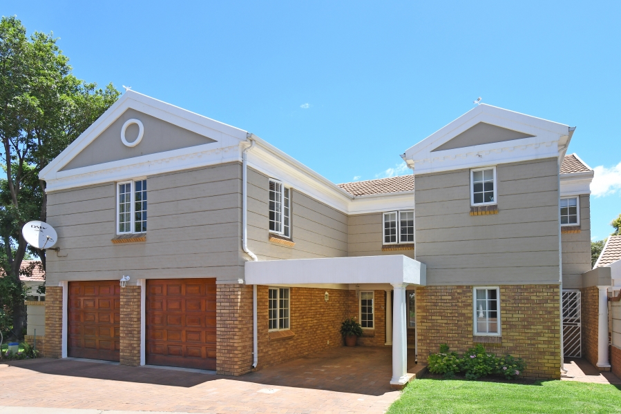 4 Bedroom Property for Sale in Bedfordview Gauteng