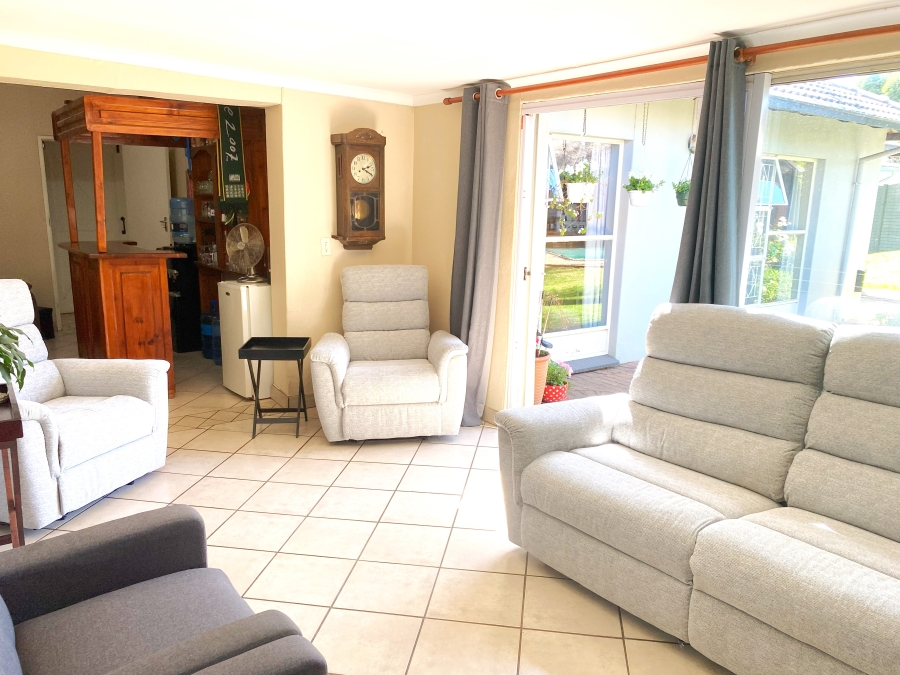 4 Bedroom Property for Sale in Doringkloof Gauteng